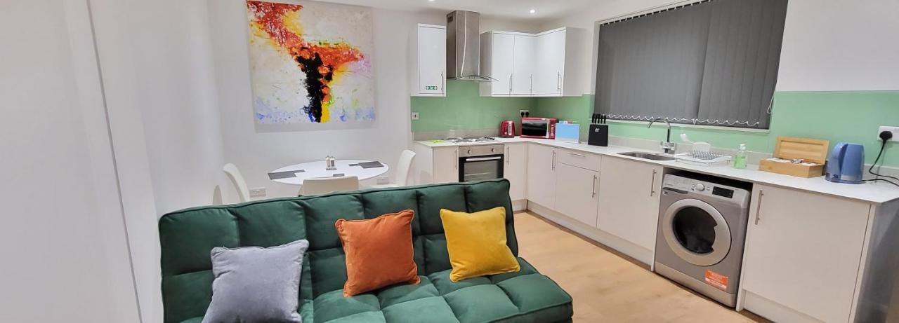 Garland Stylish Apartment 1 In Greater Londra Esterno foto